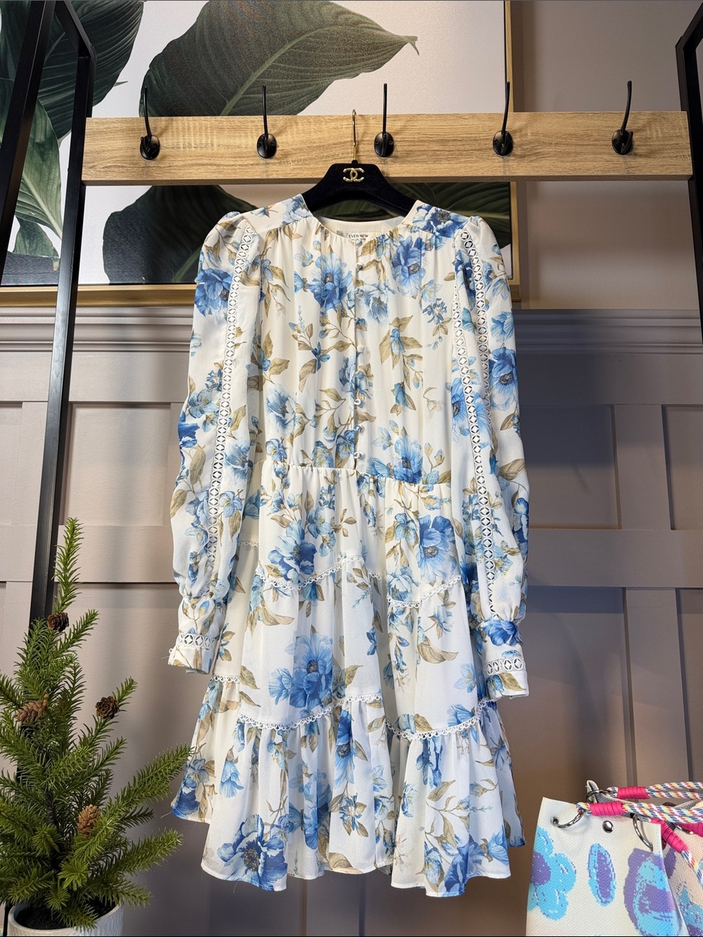Forever New Size 2 Valerie Trim Skater Blue Floral Mini Flare Dress